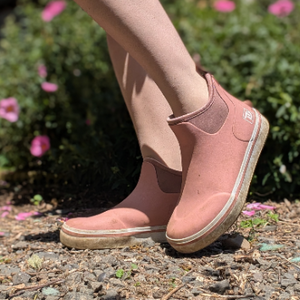 Stop the Stink: Fixing Your Fishing Deck Boot Odor