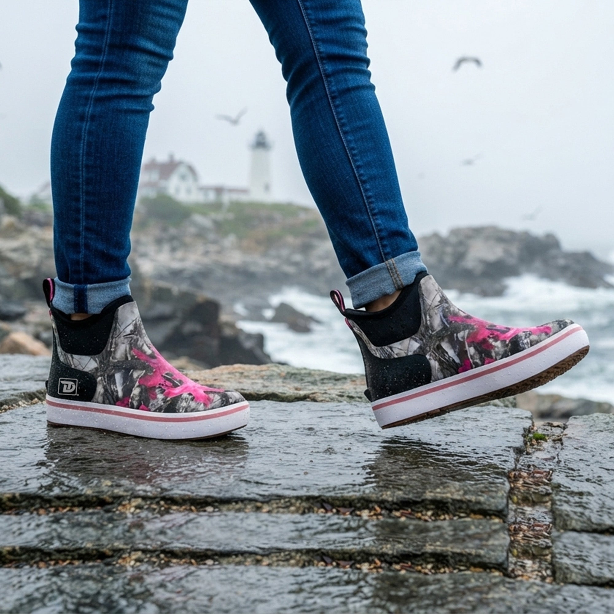 Deck Boots vs. Waders: What Should You Wear Fishing?