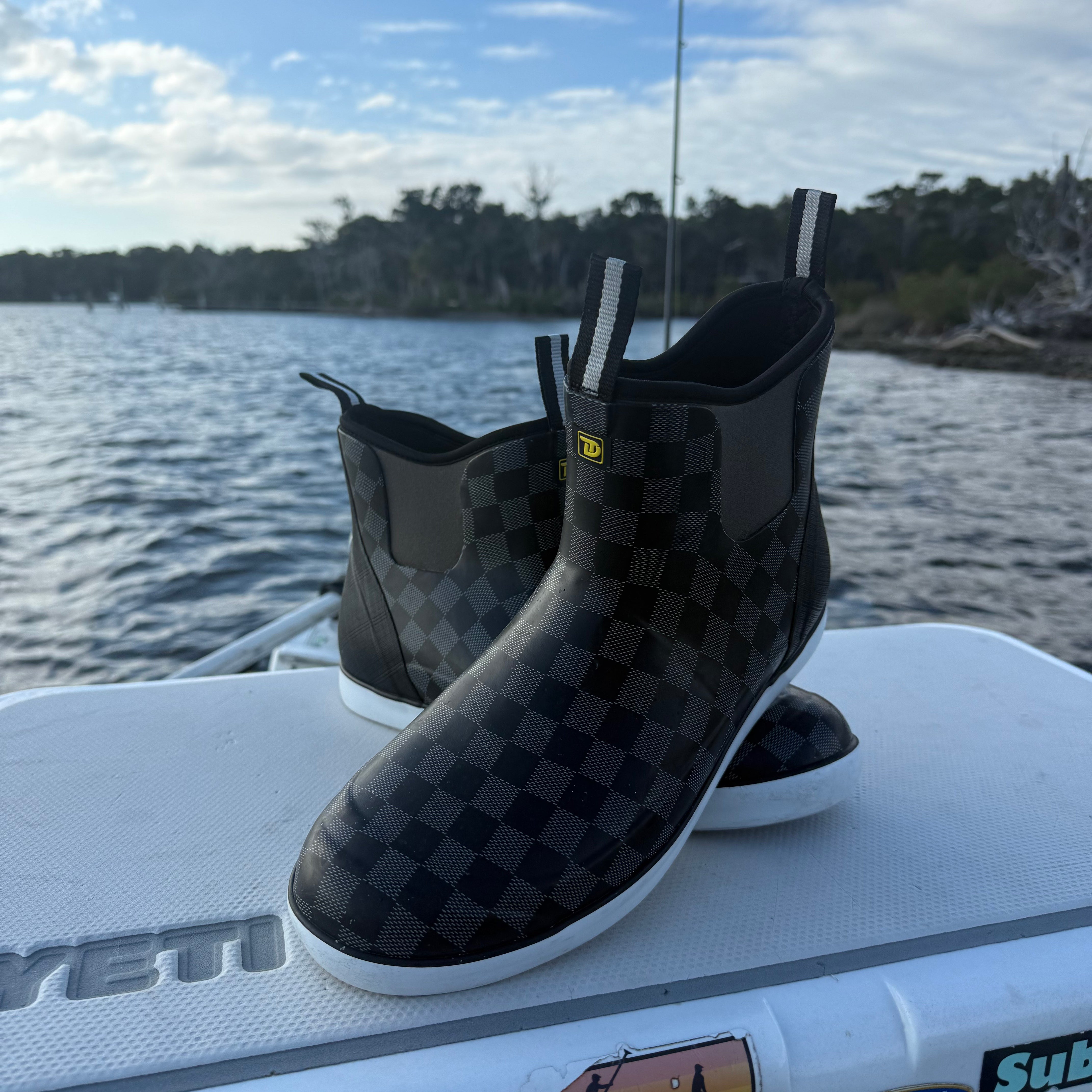 Are Rubber Boots Comfortable? Old School vs. Modern Deck Boots