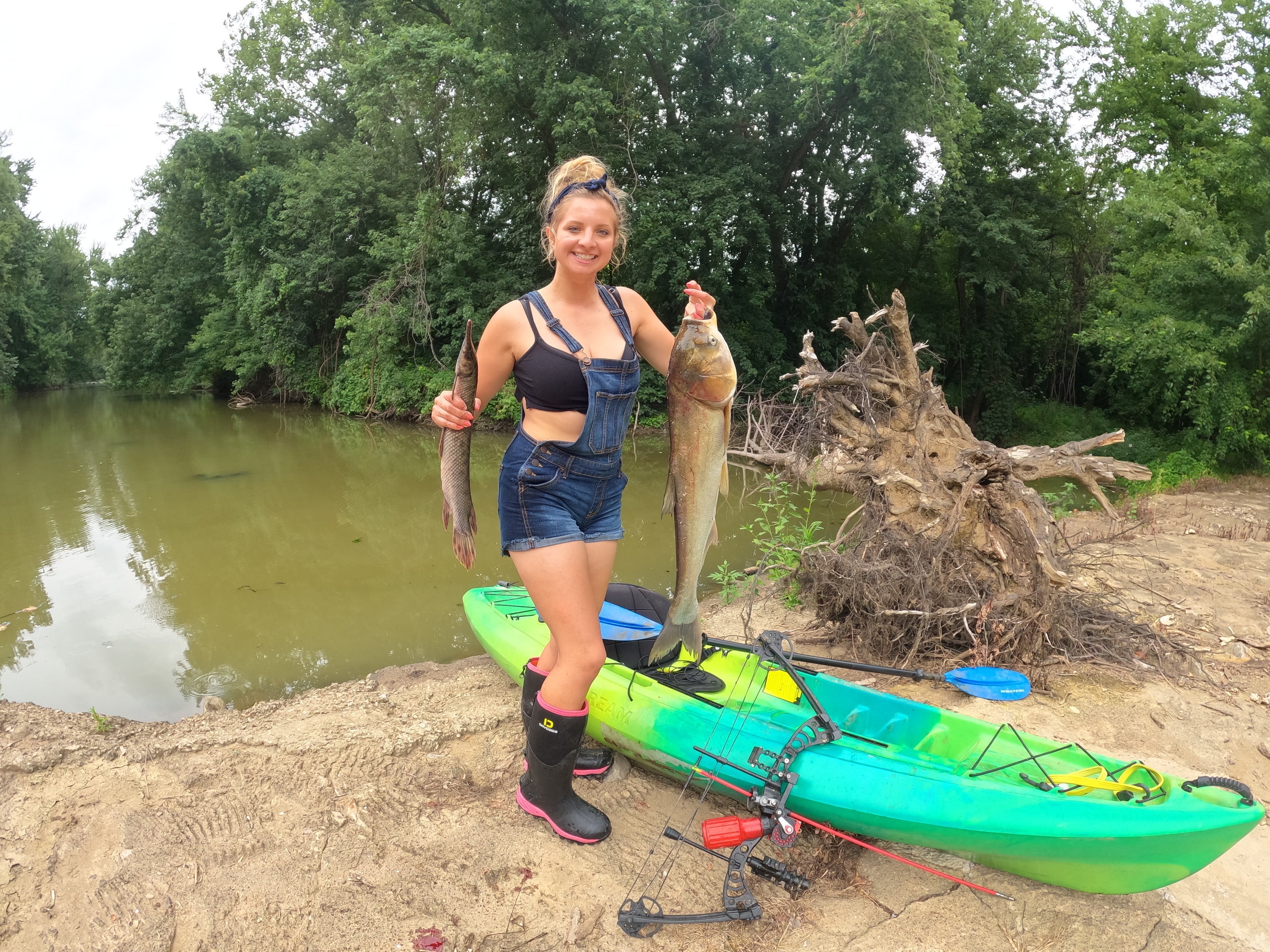 Amazon Night Fishing for Arapaima: Avoid Caimans, Catch Giants