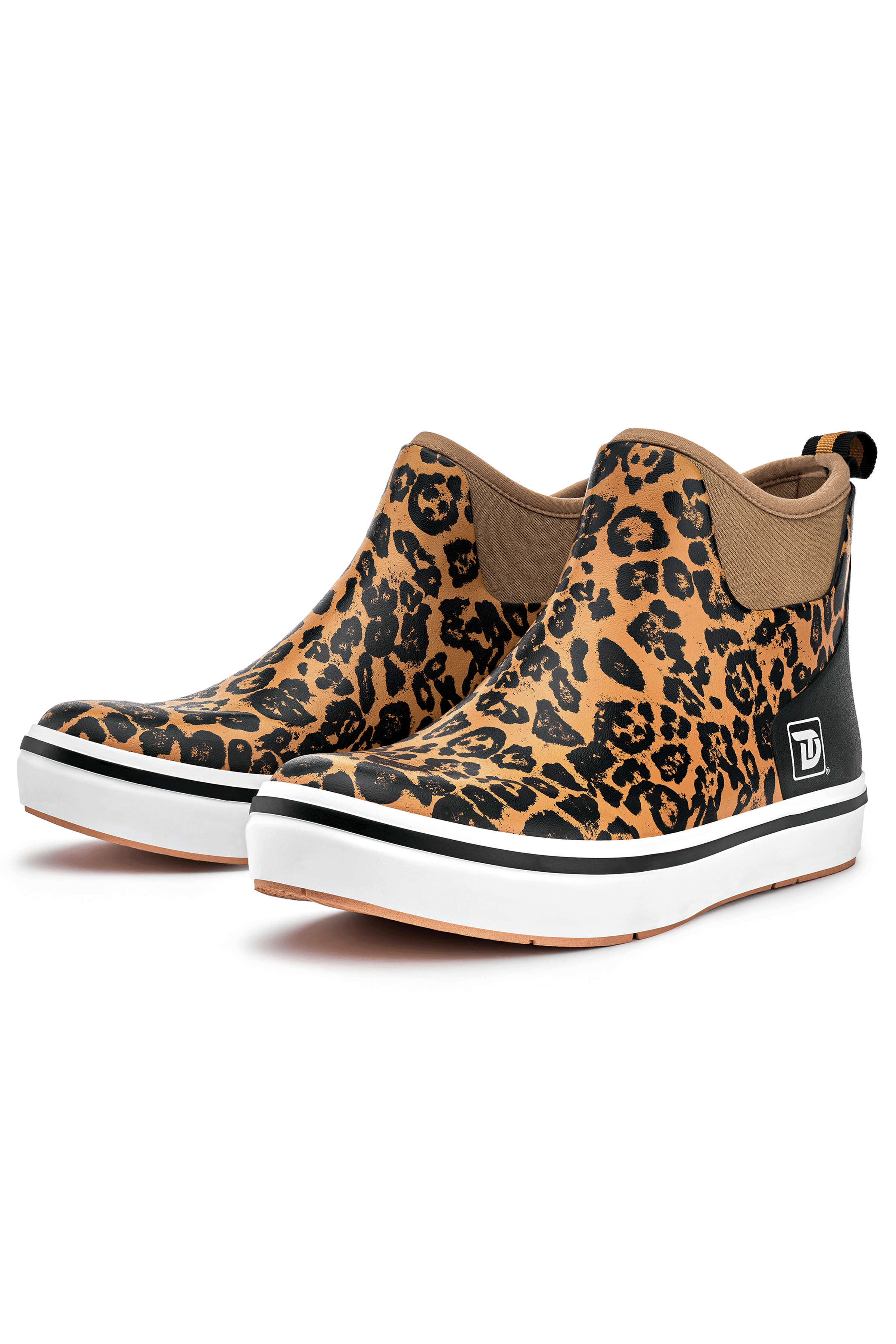 Side view of Trudave WildProwl Series women’s ankle waterproof rubber deck boots – leopard print design showing durable slip-resistant sole and waterproof construction for boating and fishing