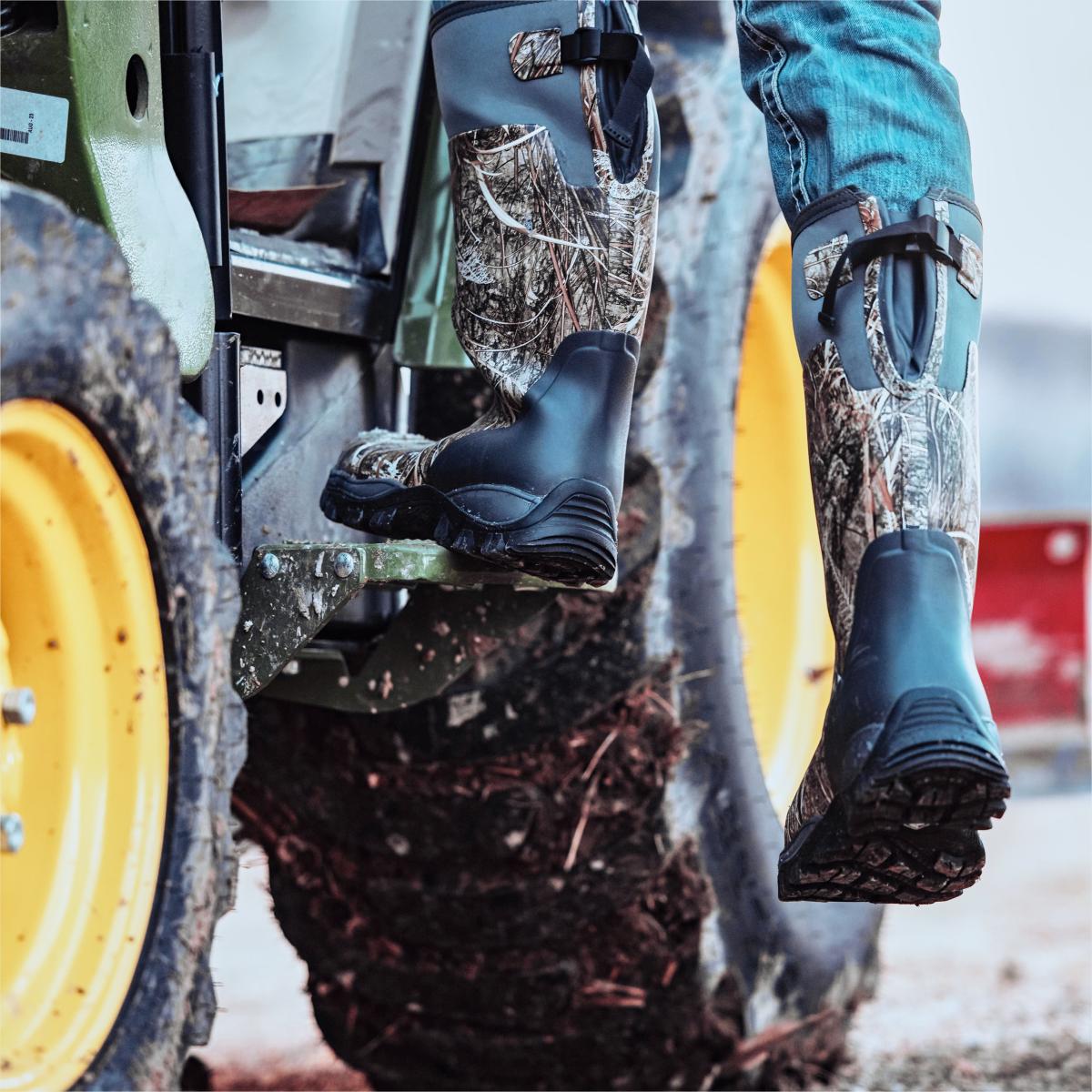 camo_hunting_boots_5_1.jpg